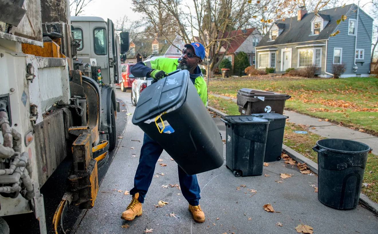 Read more about the article Reason #178 Why I Couldn’t be a Garbageman